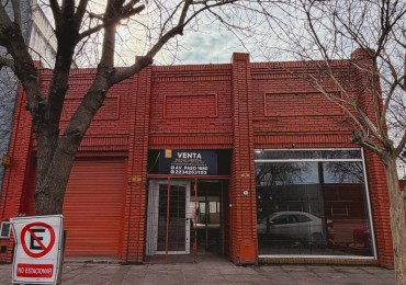 BODEGA COMERCIAL SOBRE AVENIDA JUAN B. JUSTO